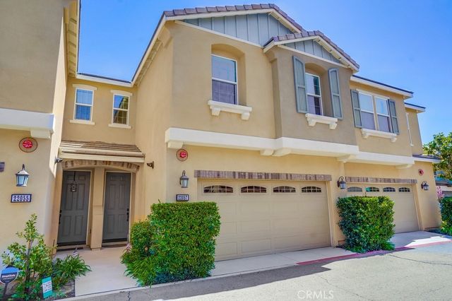 22057 Barrington Way, Saugus