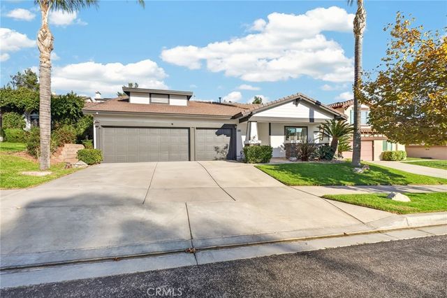 11869 Greenbluff Way, Yucaipa