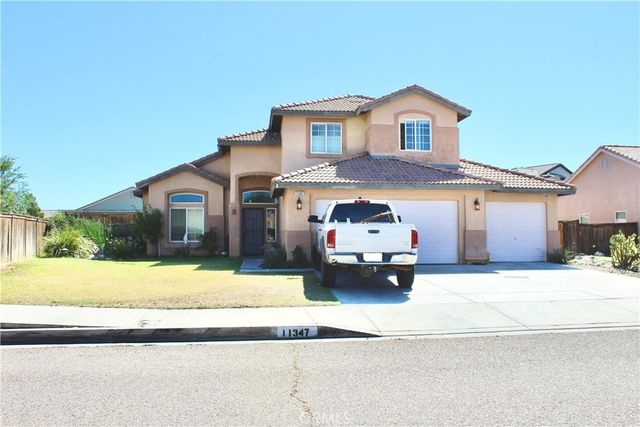 11347 Stonewall, Adelanto