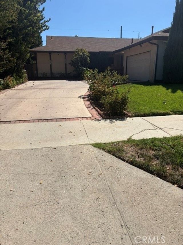 6472 Farralone, Woodland Hills