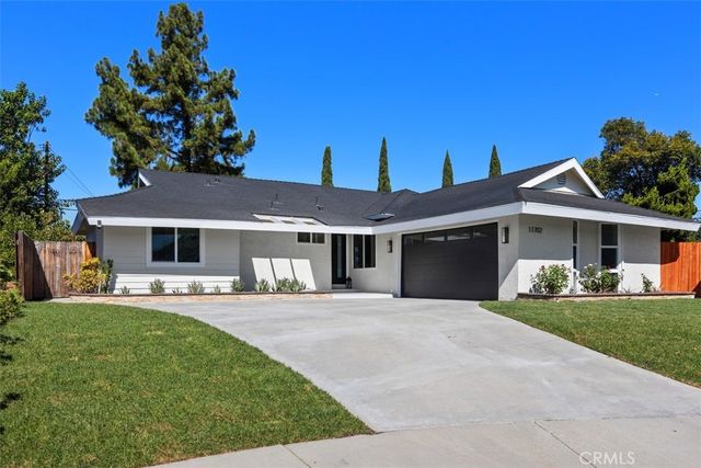 11702 Lisburn Pl., La Mirada