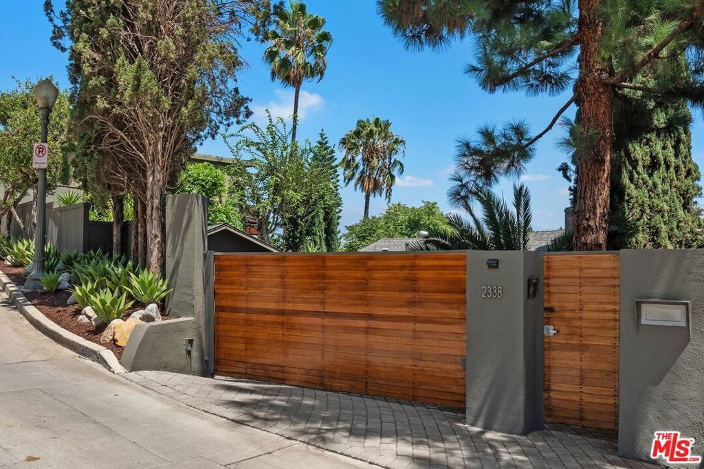 2338 Lyric Avenue, Los Angeles