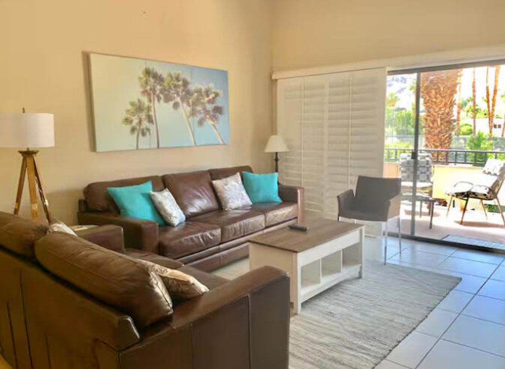 2345 S Cherokee Way # 157, Palm Springs