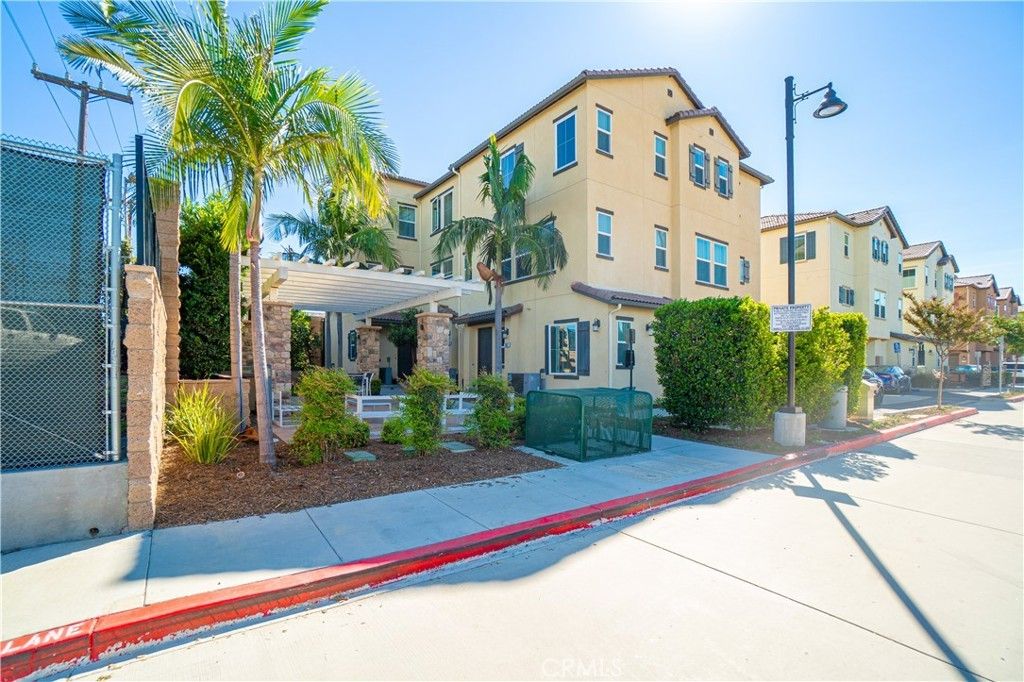 794 N Ethan Way, Anaheim