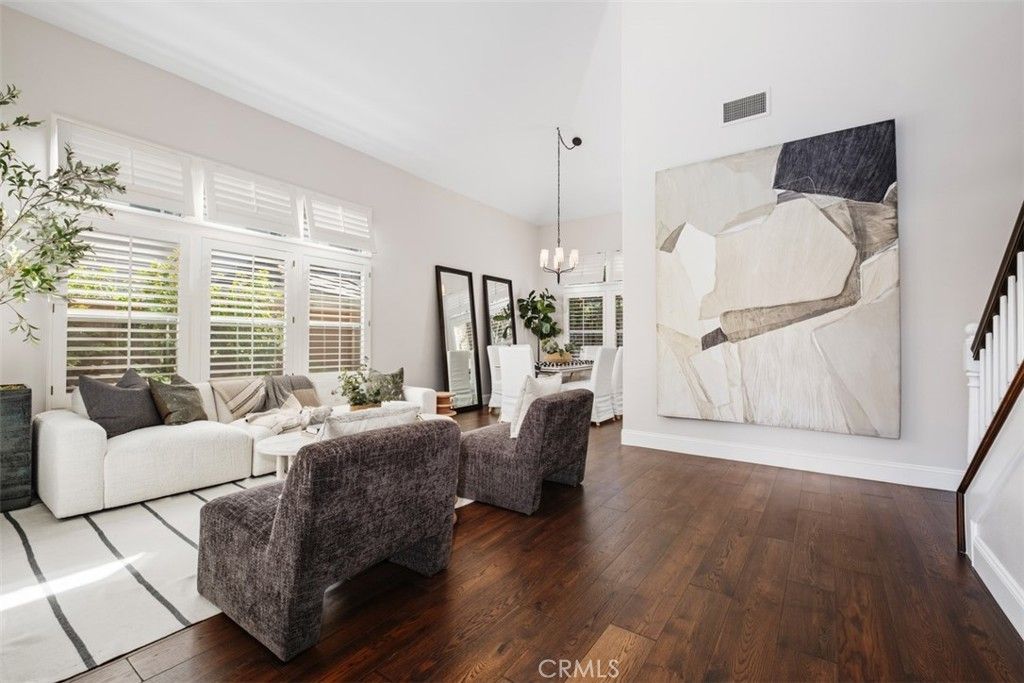 10 Limoges, Newport Coast