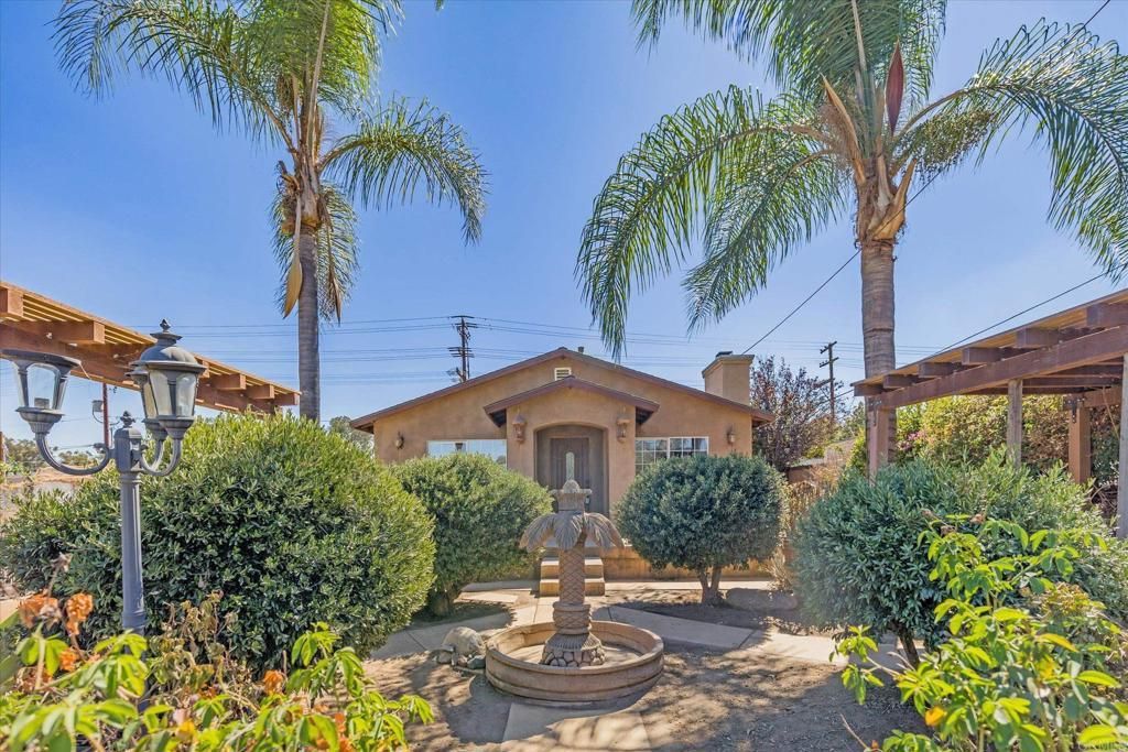 1028 B Street, Ramona