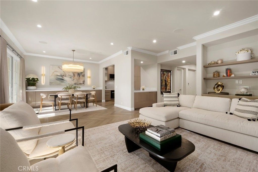 11500 San Vicente # 202, Los Angeles