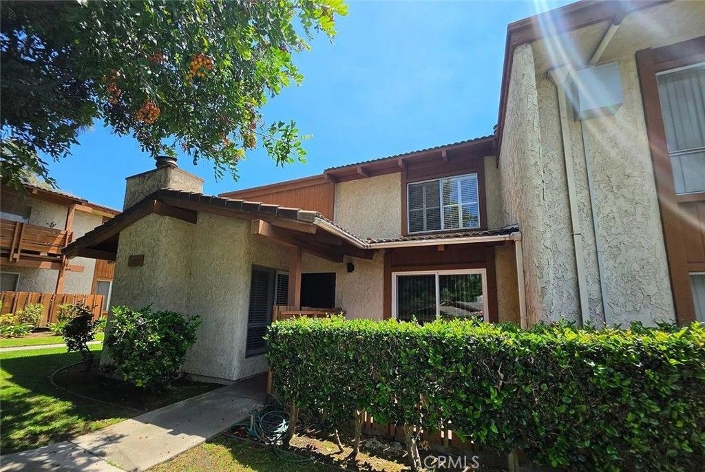 3709 Country Club Drive # 1, Long Beach