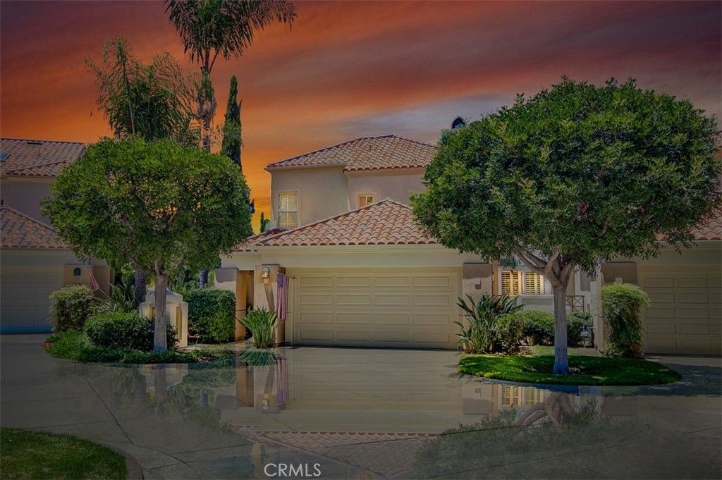 16 Pienza, Laguna Niguel