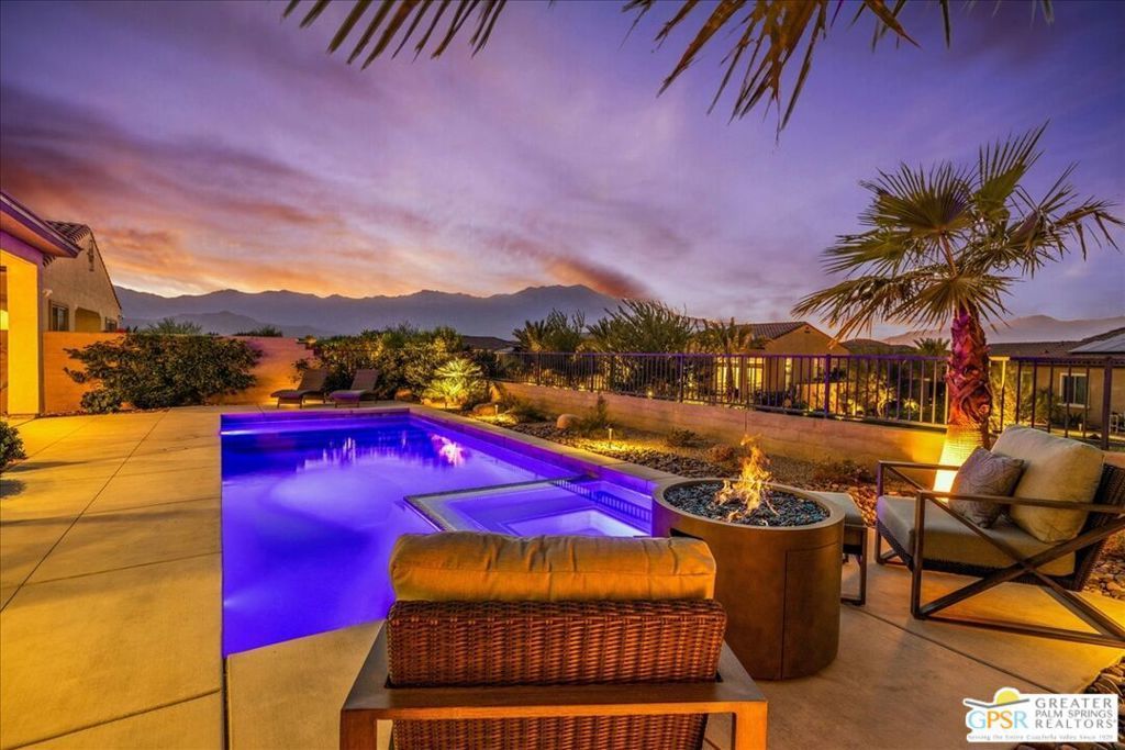 64 Prosecco, Rancho Mirage