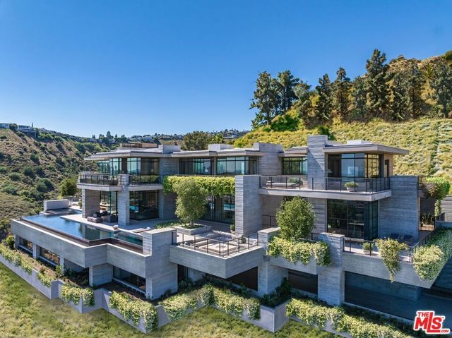 7661 Curson Terrace, Los Angeles
