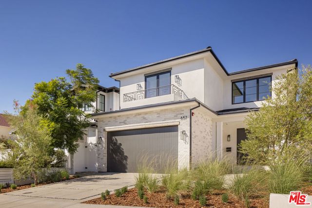 657 27th Street, Manhattan Beach