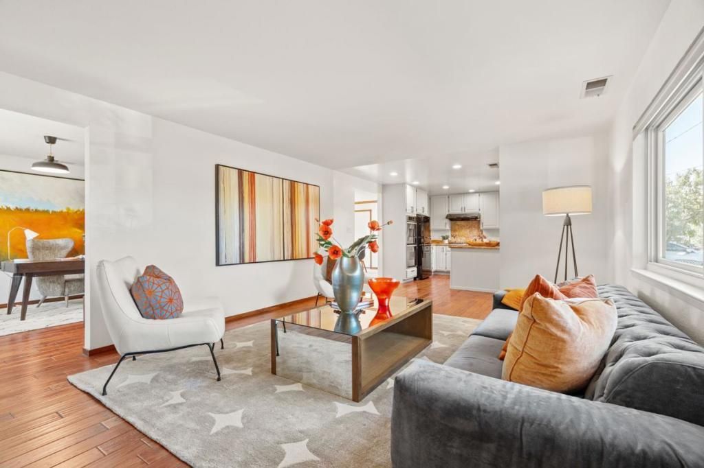 698 2nd Avenue, Redwood City