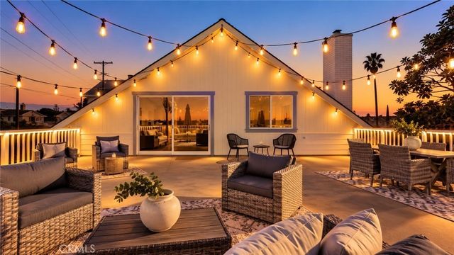 1467 11th, Manhattan Beach