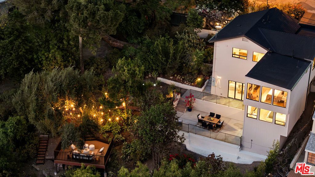 579 Crane Boulevard, Los Angeles