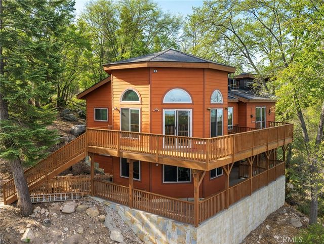 272 Manzanita Drive, Green Valley Lake