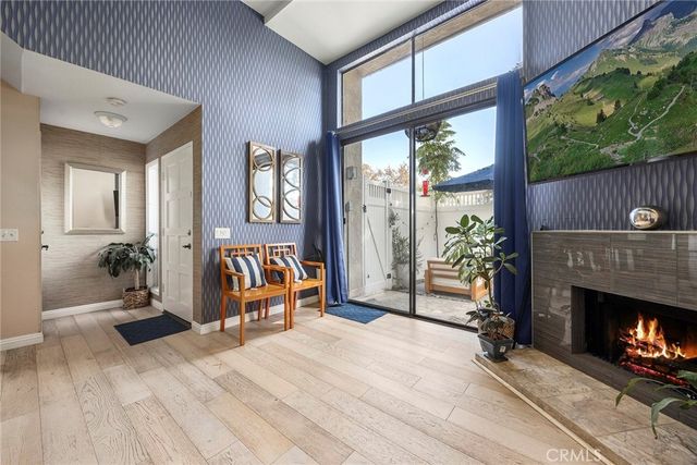 380 W Wilson St # C102, Costa Mesa