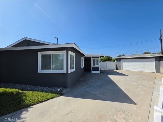 20807 Doble, Torrance
