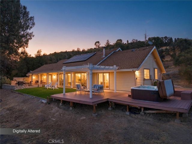 41100 Jean W, Oakhurst