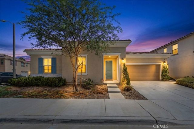493 N Pinewood Avenue, Rialto