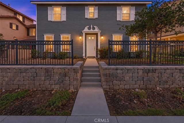 15876 Parkhouse, Fontana