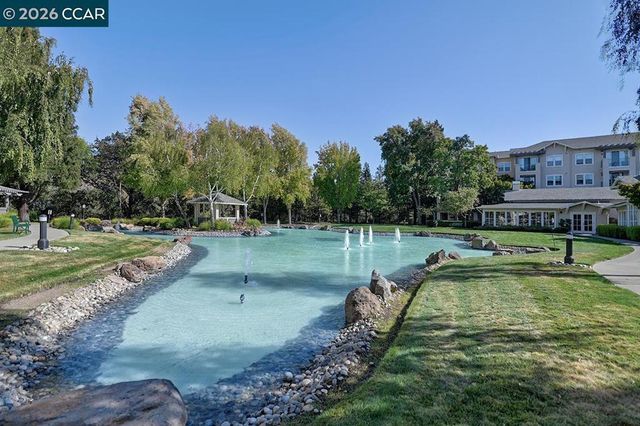 1860 Tice Creek Dr # 1108, Walnut Creek