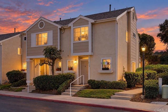 2120 Kings View Circle, Spring Valley
