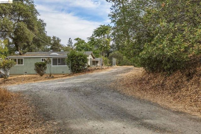9774 Mormon Creek Rd., Sonora