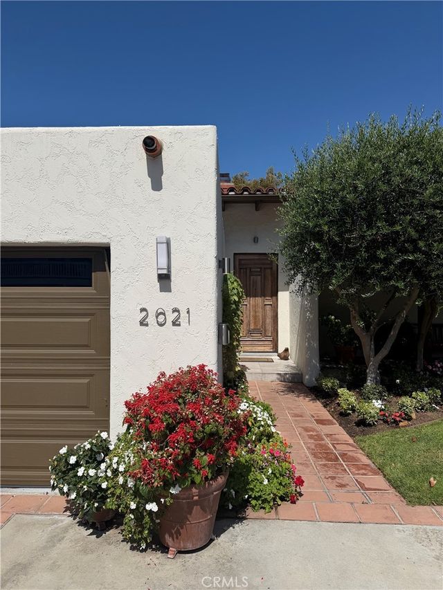 2021 Avenida Chico, Newport Beach