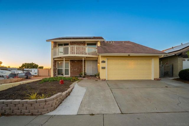 8232 Santa Arminta, San Diego