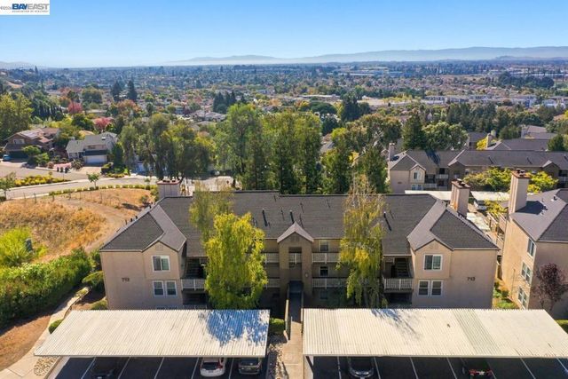 713 Canonbury Way # 398, Hayward