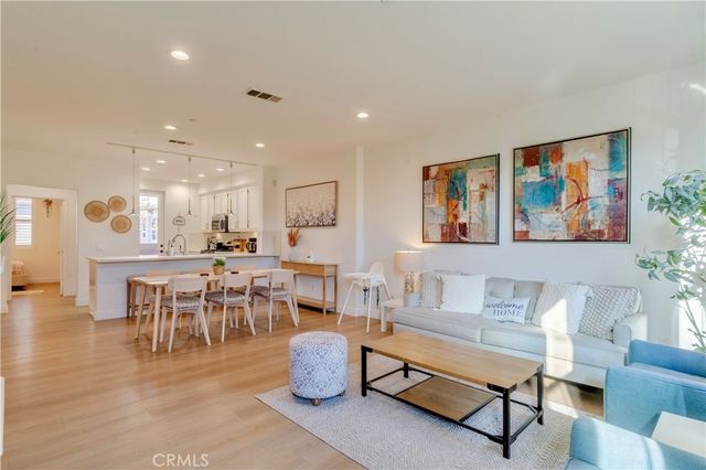8056 Torino, Stanton