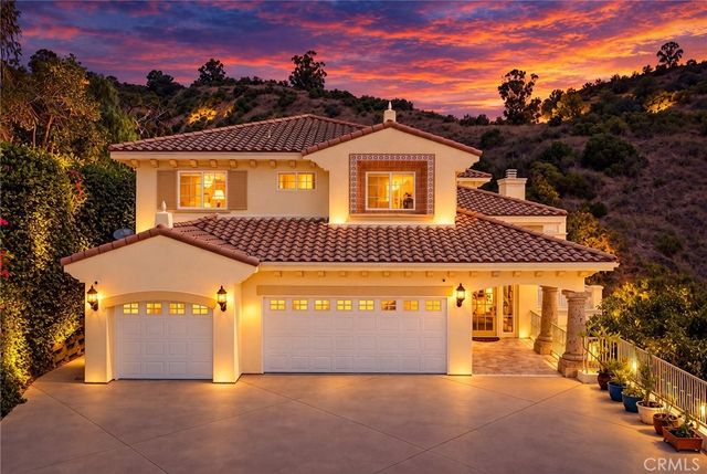 1121 Pinto Drive, La Habra Heights