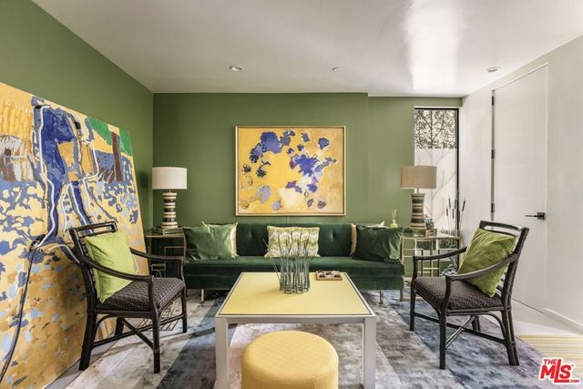 1351 N Gardner Street, Los Angeles