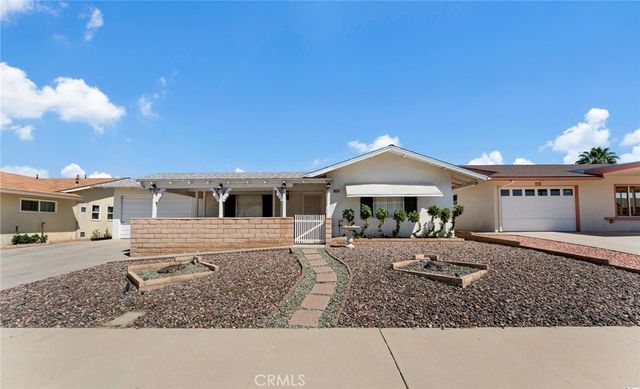 1160 Rosewood Place, Hemet