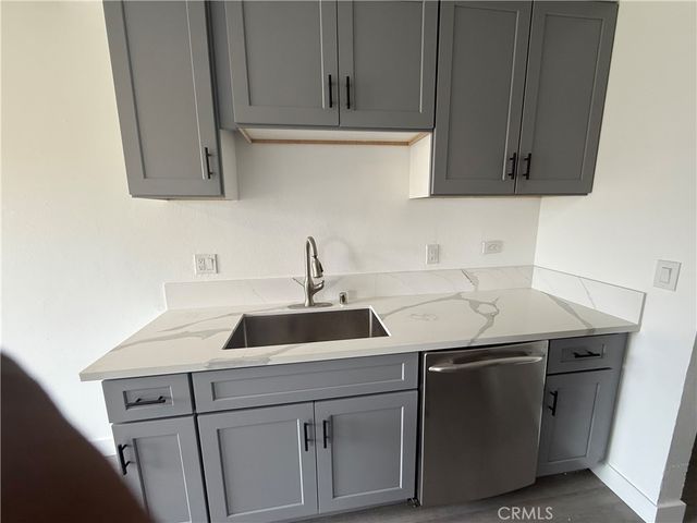 700 West La Veta Avenue # E4, Orange