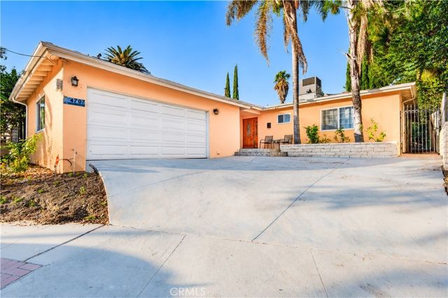 4707 Cardenas Avenue, Woodland Hills