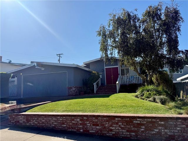 1344 18th, Manhattan Beach