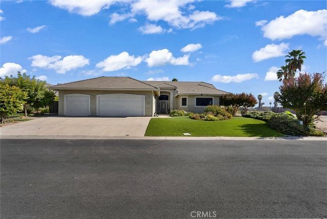 7170 Emerald, Chowchilla