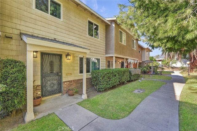 669 E Matchwood Place, Azusa