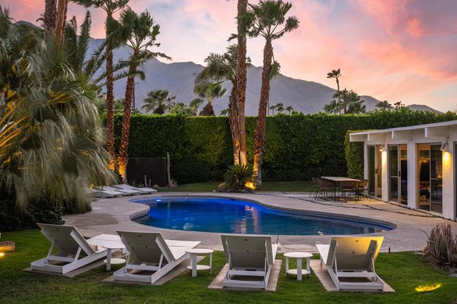 503 E Laurel Circle, Palm Springs