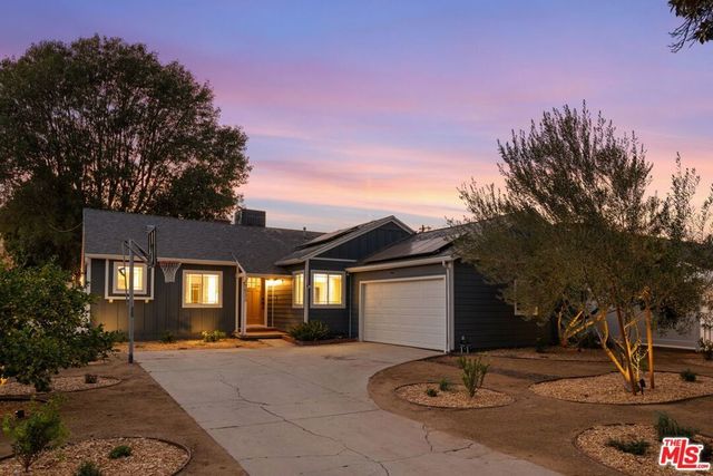 7033 Quartz Avenue, Winnetka