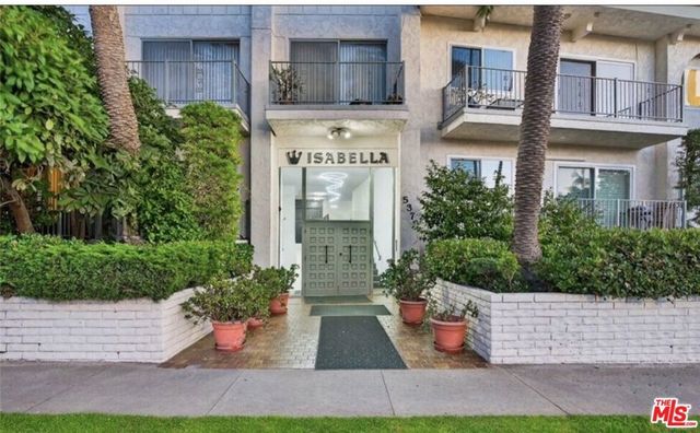 5376 Fairview Boulevard # 104, Los Angeles