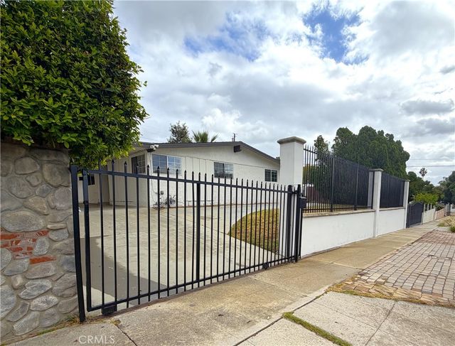 13658 Garrick Avenue, Sylmar