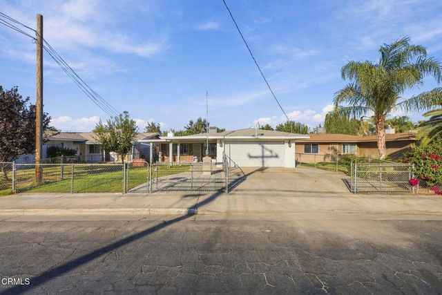 9908 Stobaugh Street, Lamont