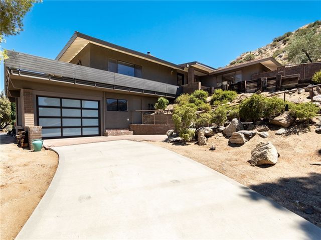 8708 Sage, Yucca Valley