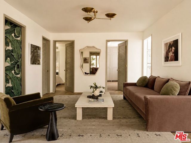 2633 Mandeville Canyon Road, Los Angeles