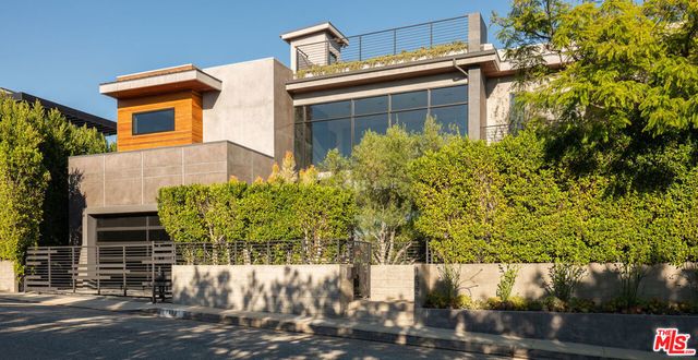 1632 Stradella Road, Los Angeles