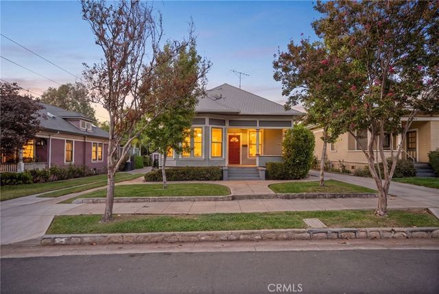 325 S Eureka Street, Redlands