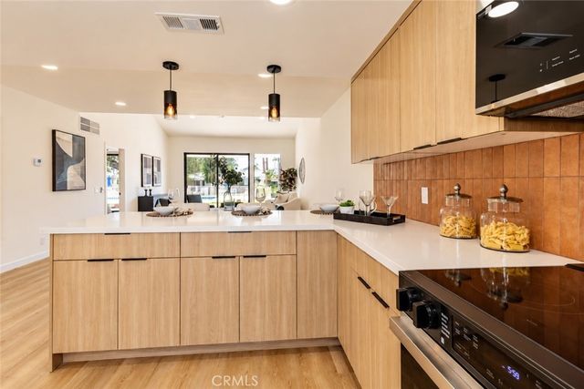 1012 Saint Thomas, Palm Springs